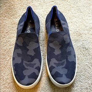 ROTHY’S The Original Sneaker Grey Camo Women’s Size 78.5 Athleisure Streetwear